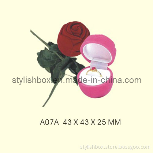Rose Flower Shape Velvet Ring Box (A07A)